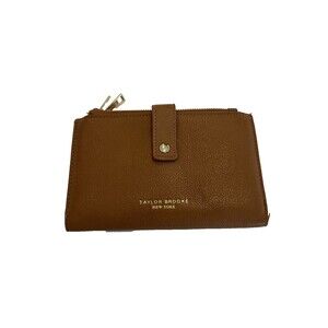 Taylor Brooke New York Bifold Wallet Ladies Card ID Holder Brown Pebble Grain